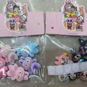 استیکر برجسته لبوبو